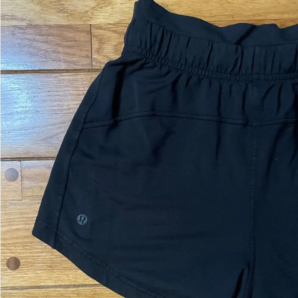 Lululemon Inner Glow Short 3